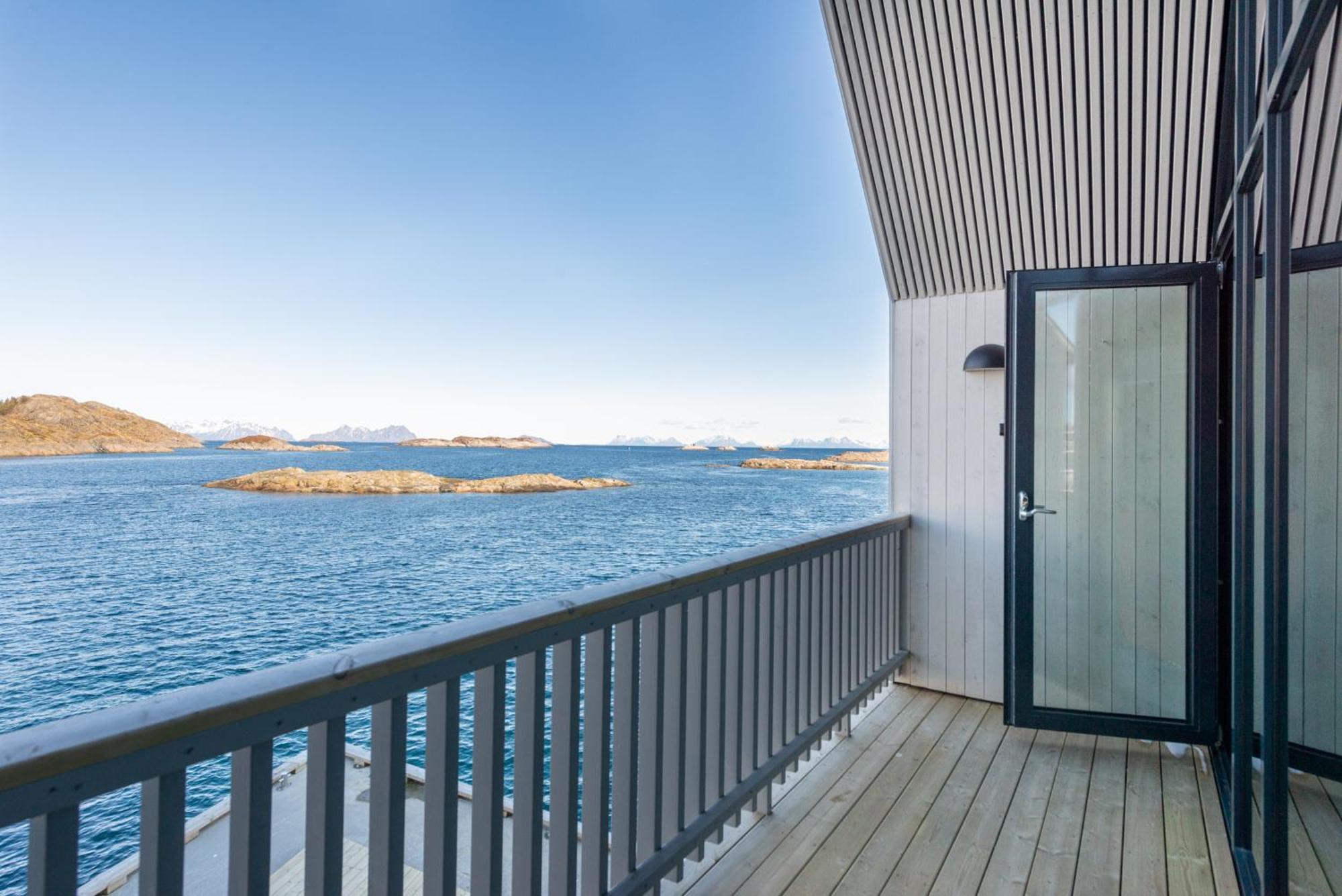 Cornerview Apartment Henningsvær Kültér fotó